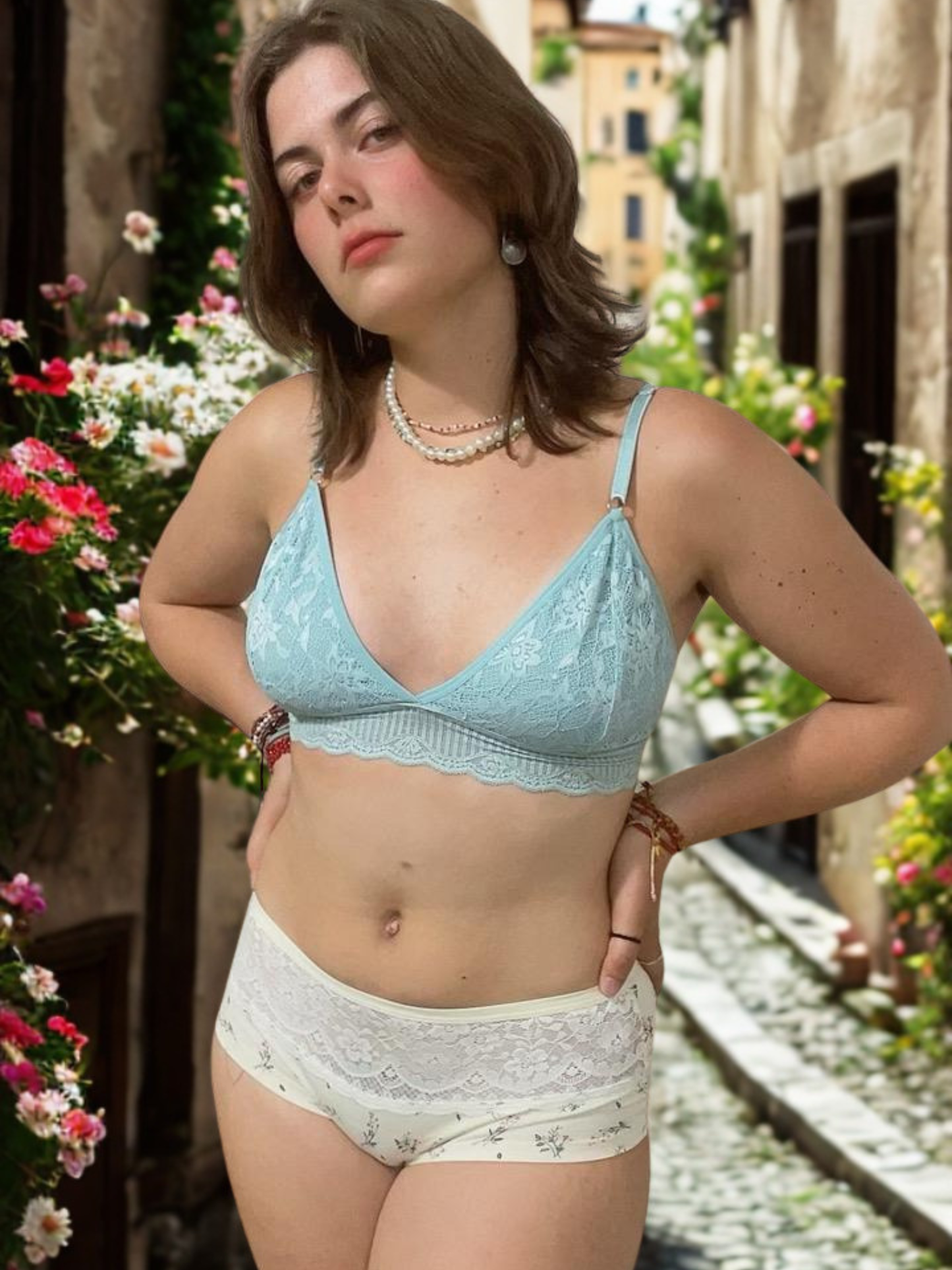 2056 - Pack x3 Panties Clásicos con Encaje en la Cintura y Estampado Floral St.Efan